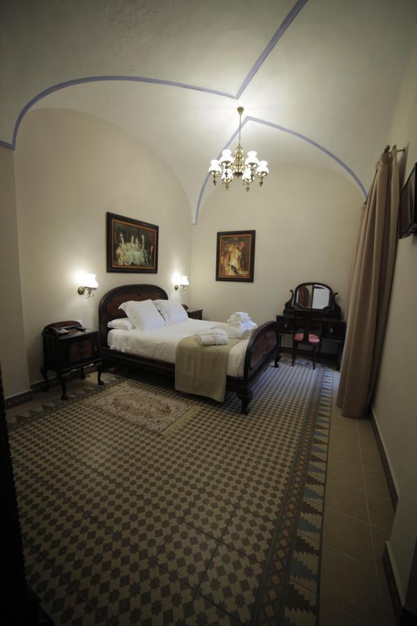 Hotel La Giralda Burguillos Del Cerro Стая снимка